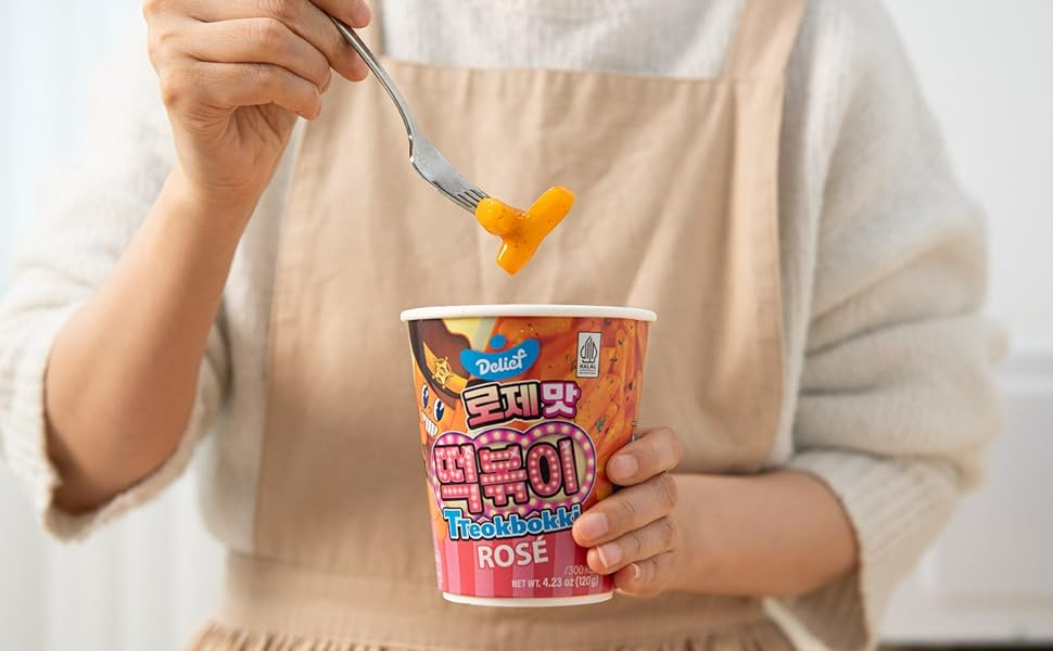 Delief Tteokbokki en cup avec sauce rose halal - 120 g