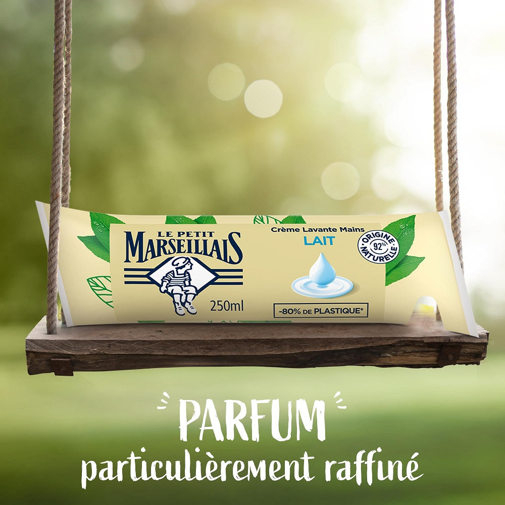 Le Petit Marseillais Savon Liquide pour Les Mains Recharge Lait 250 ml