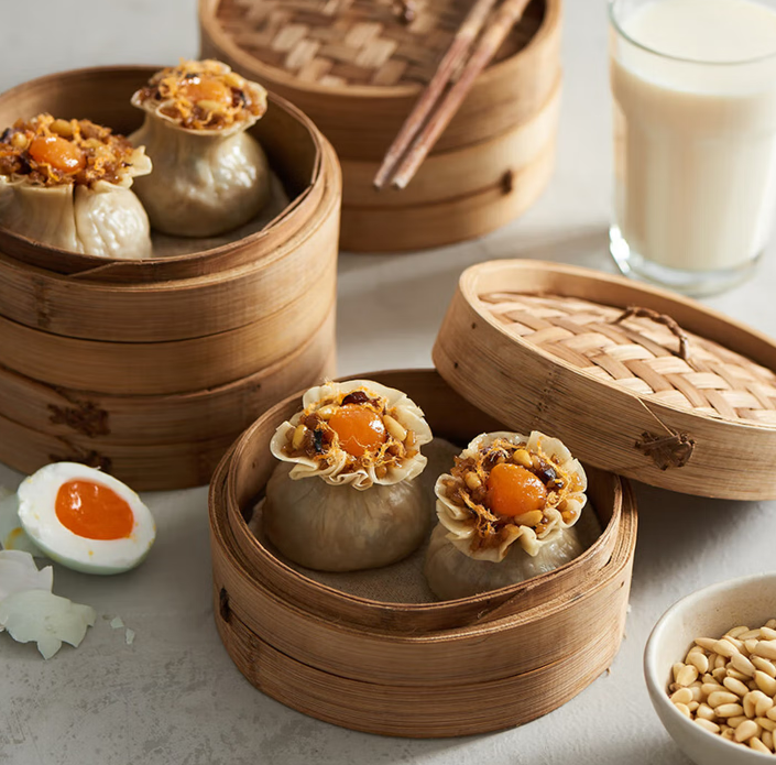 FRESHASIA Siu Mai artisanal au jaune d'œuf de canard salé et au parfum de riz gluant 300g