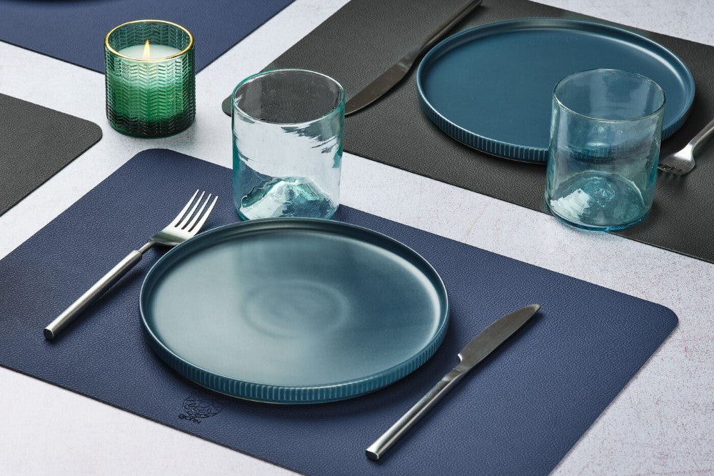 Björn Lot de 6 set de table rectangulaires réversibles en cuir recyclé - Bleu nuit et gris anthracite