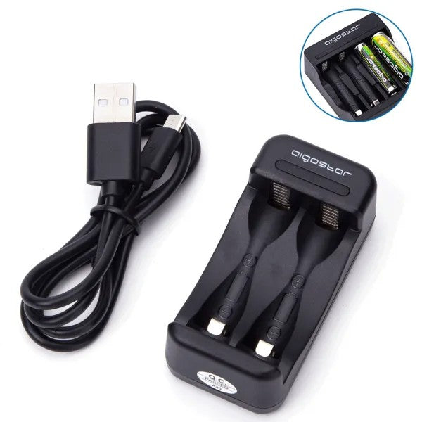 Aigostar Chargeur de piles à charge lente compatible AA et AAA avec port de charge type-C à 2 emplacements - Noir