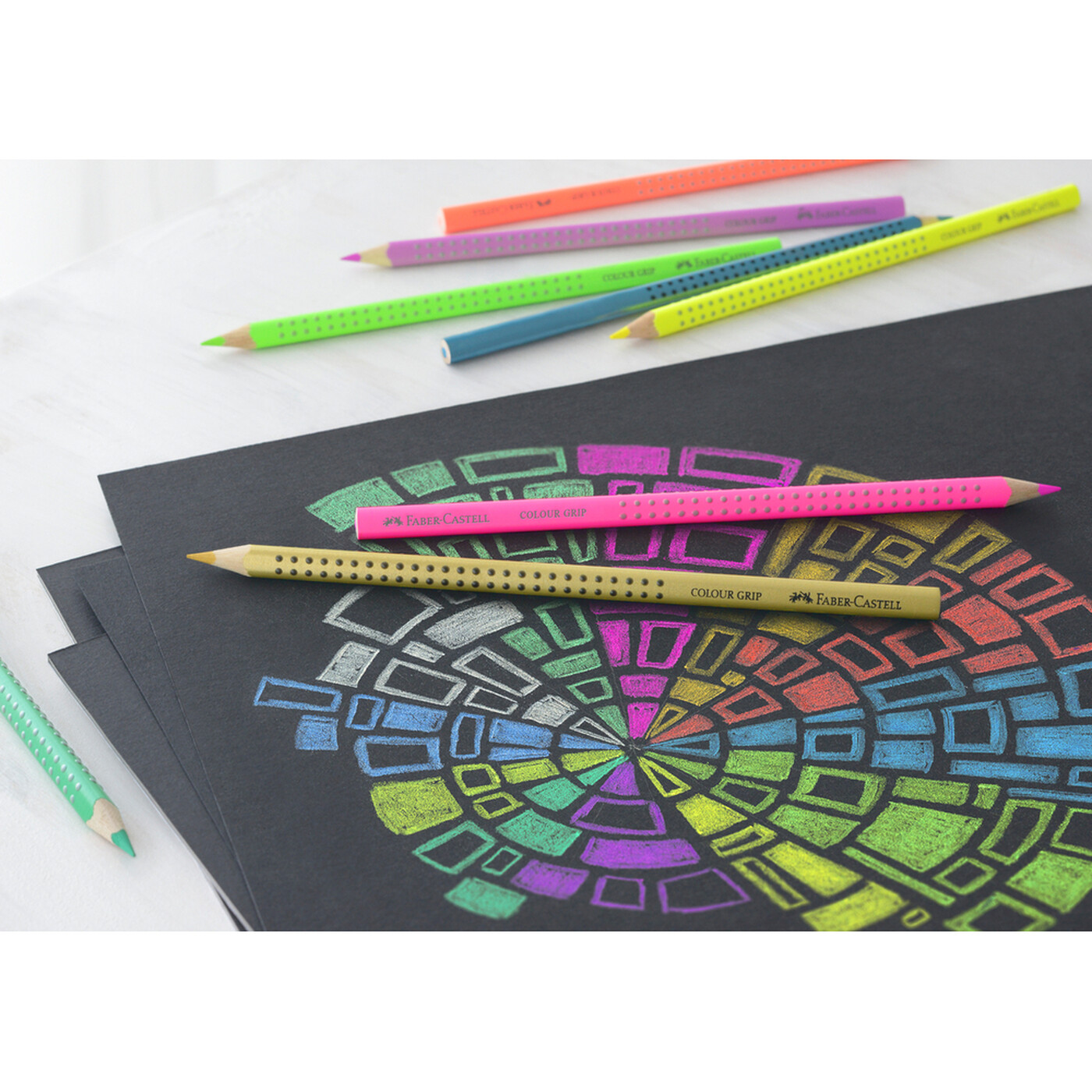 Faber-Castell Colour Grip Lot de 12 crayons de couleurs - Pastel, néon et métallique