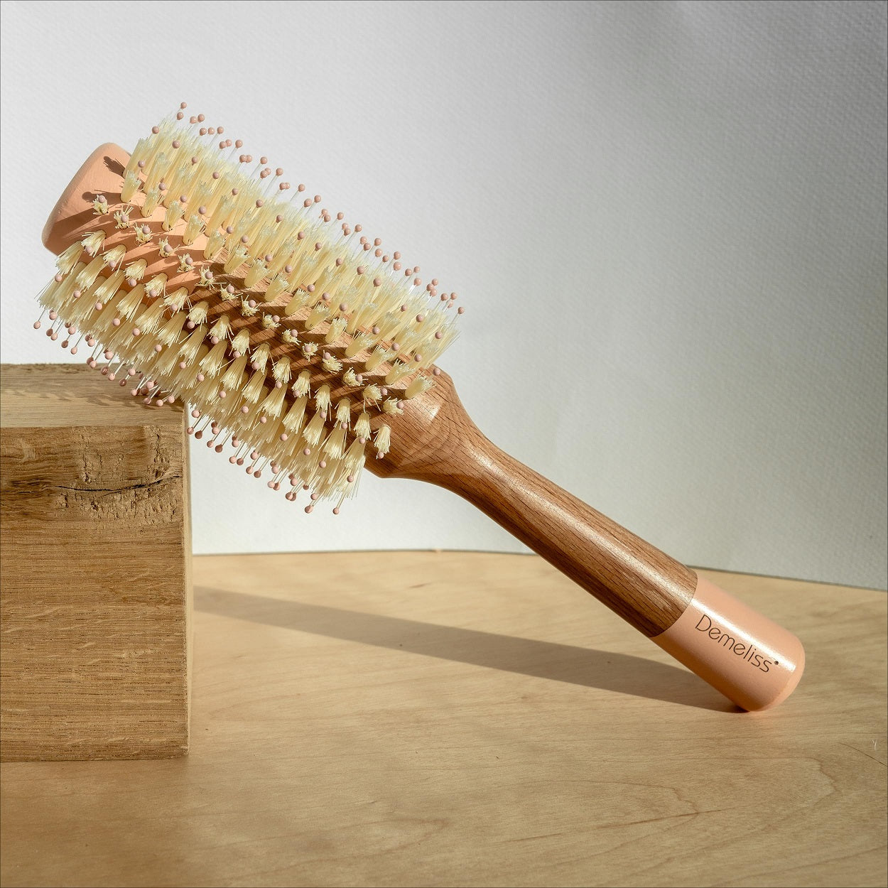 DEMELISS BEAUTY - Brosse brushing