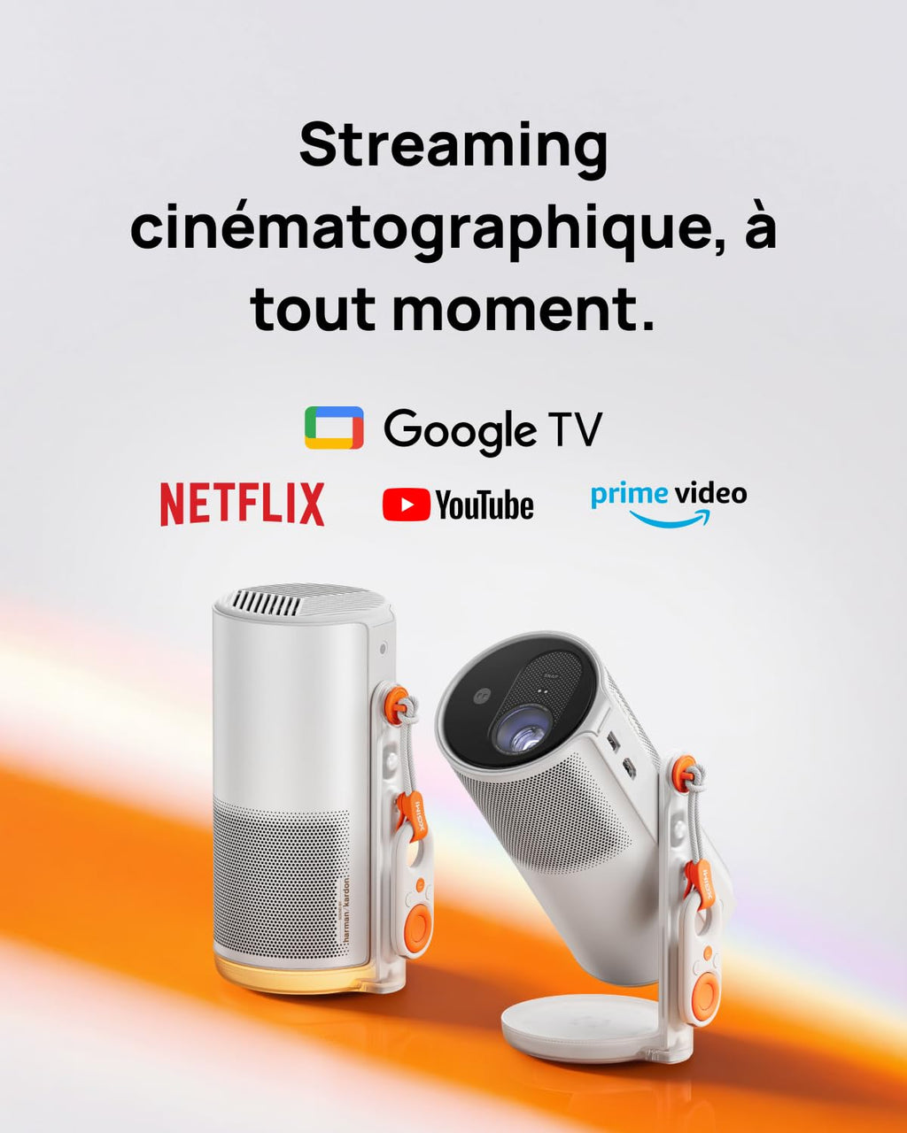 XGIMI Mogo 4 Match Night Collection EU Ensemble de Projecteur Portable — Inclut le Code de Jeu EA SPORTS FC 26, Google TV, 1080P, 450 Lumens ISO, Audio Harman Kardon, Batterie 2,5 h