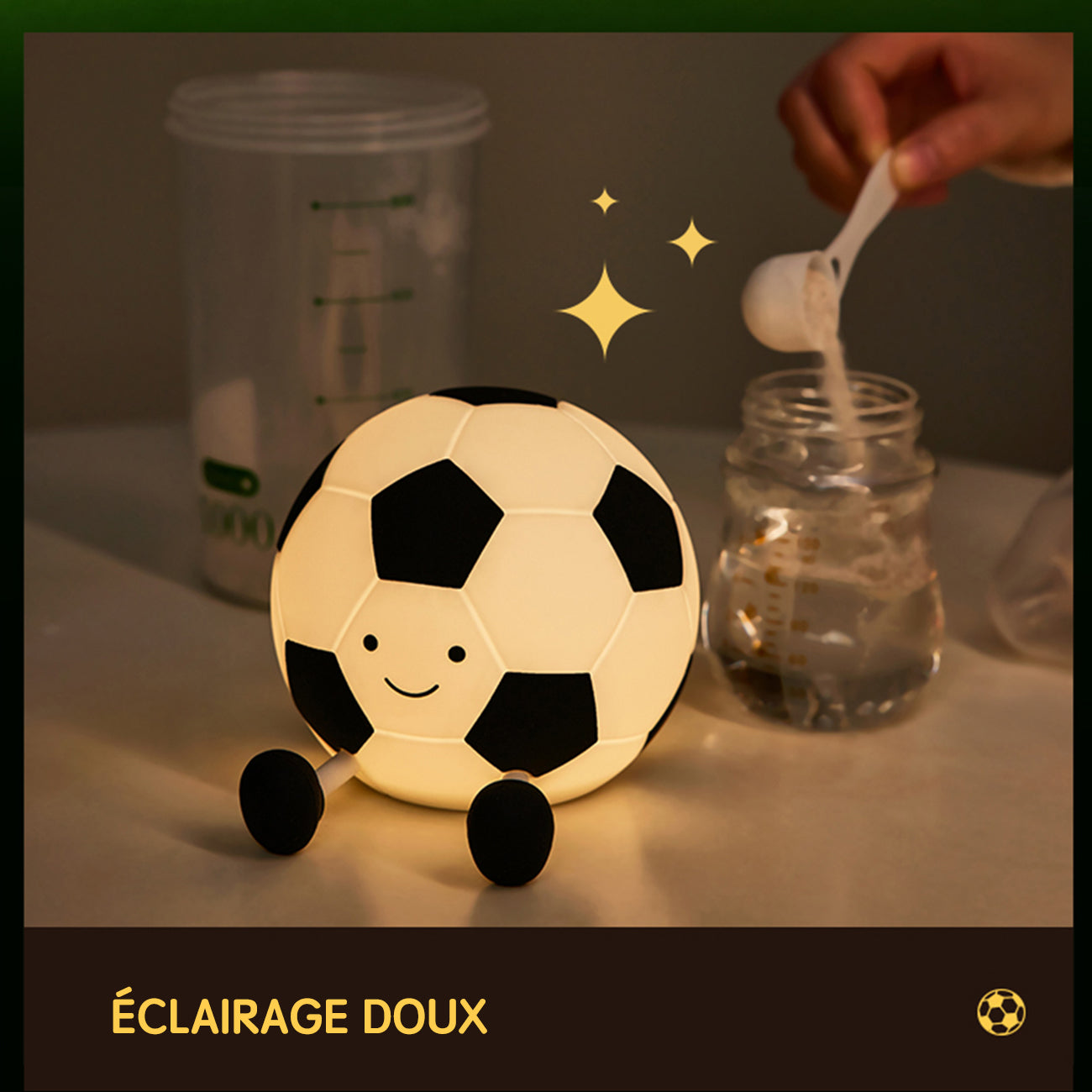 VIVREAL Veilleuse LED ballon de football A032, Rechargeable, Intensité réglable sur 3 niveaux, Charge Type-C, Silicone souple, ABS et PP