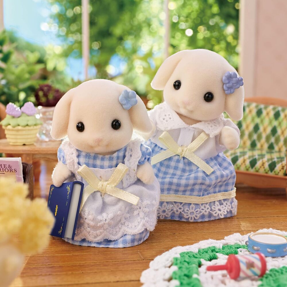 Sylvanian Families Coffret de la famille Flora Lapin