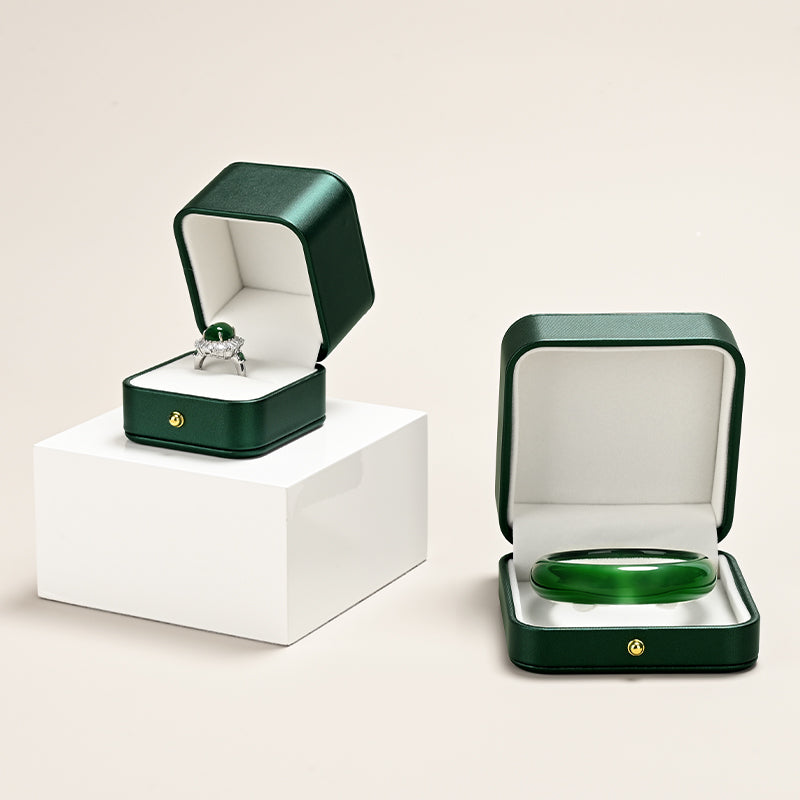 Oirlv Écrin pour bague et pendentif vert noirâtre splendide en cuir haut de gamme, Présentoir à bijoux, Boîte souvenir cadeau de fiançailles et mariage pour demande en mariage, Fiançailles, Mariage, Bague de mariée, Étui avec bouton-pression métalliq