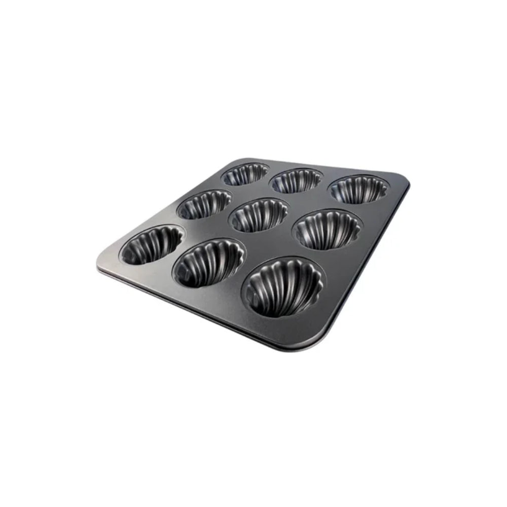 Mastrad Moule à madeleines en forme de coquille 28 x 28 cm – Design original – Revêtement antiadhésif Duramax – Résistant à la chaleur jusqu’à 230 °C – Métal durable