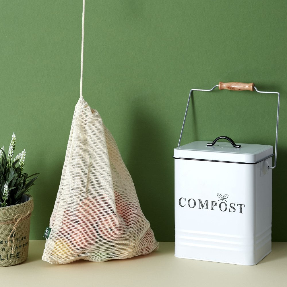 JE CHERCHE UNE IDEE Bac à compost en métal