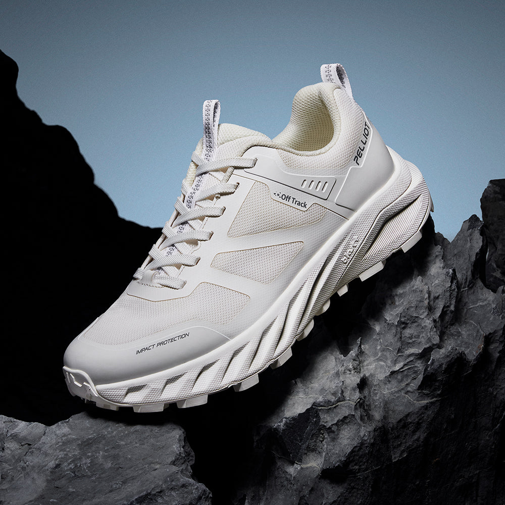PELLIOT Chaussures de course unisexes légères amortissantes – Épurées et respirantes, Blanc (EU 38)