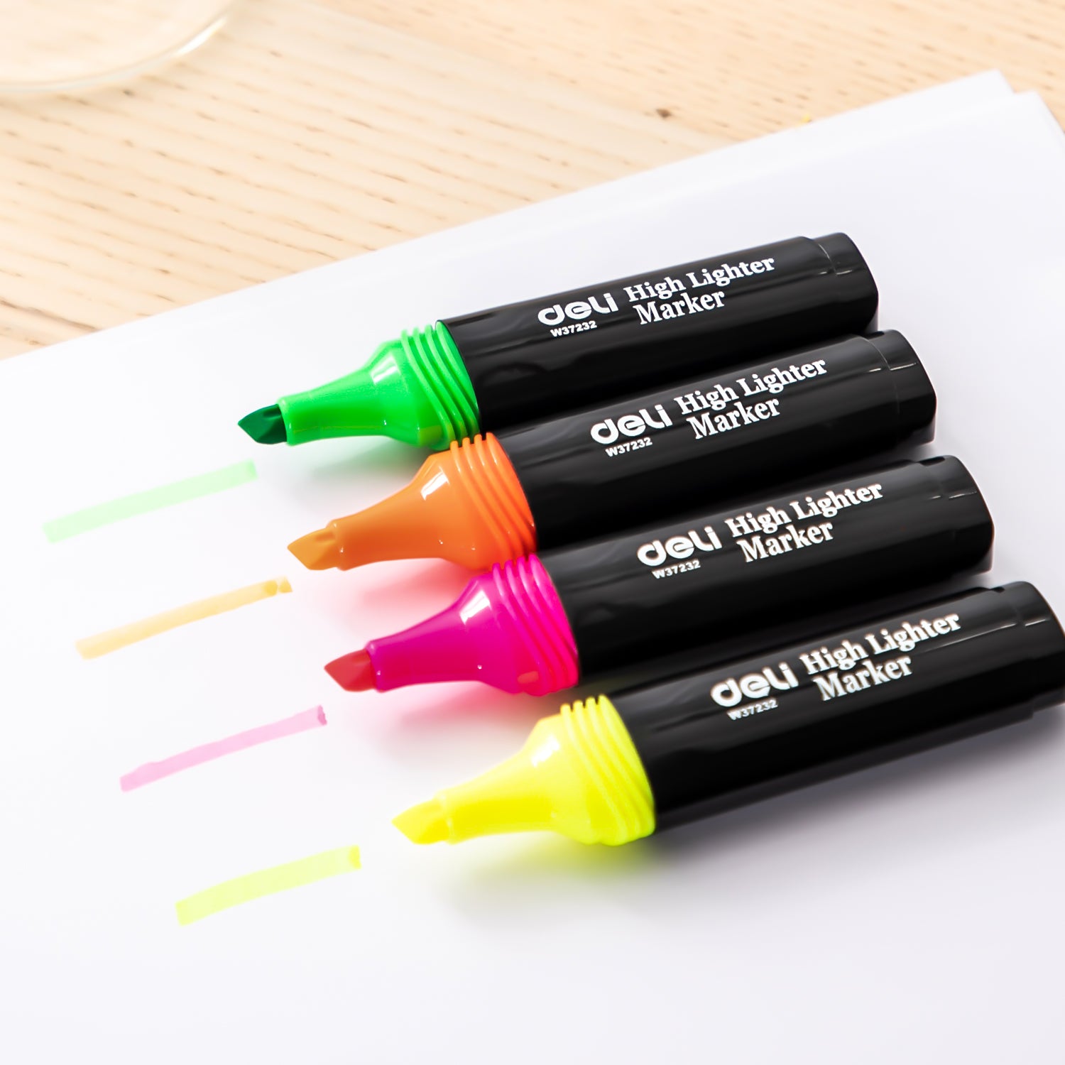 Deli Surligneurs, Fournitures de bureau et scolaires, Lot de 4 couleurs, Couleurs assorties