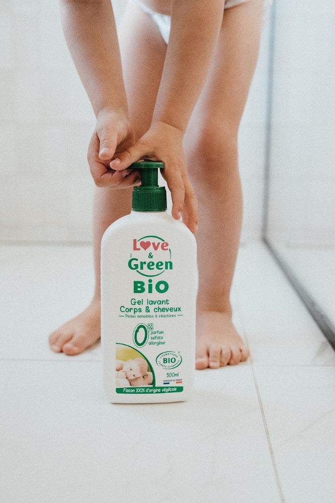 LOVE & GREEN Gel Nettoyant Corps & Cheveux 2-en-1 Bio Peaux Sensibles - 500 ml