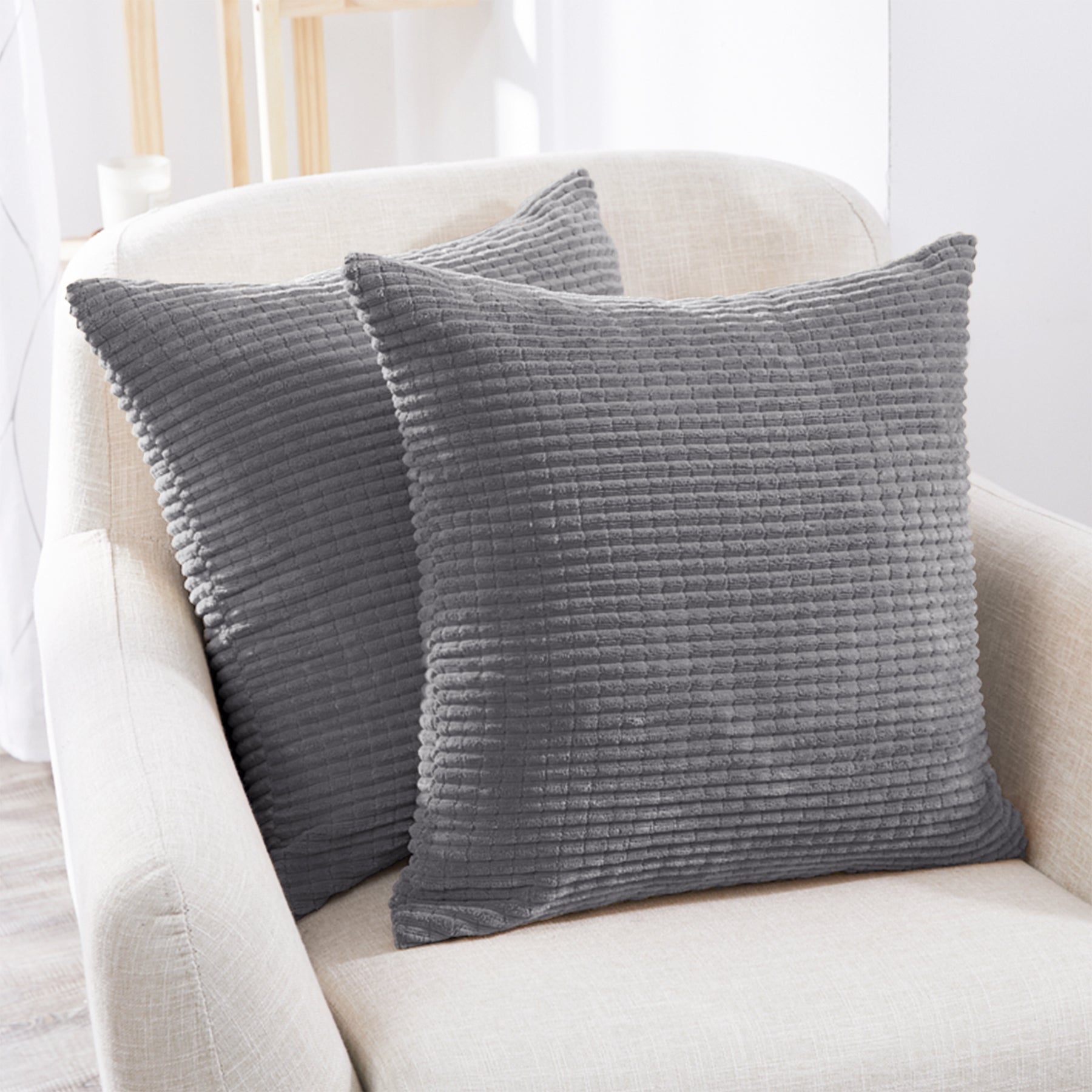 Deconovo Housse de coussin en velours gris clair 50 x 50 cm - 1 pièce