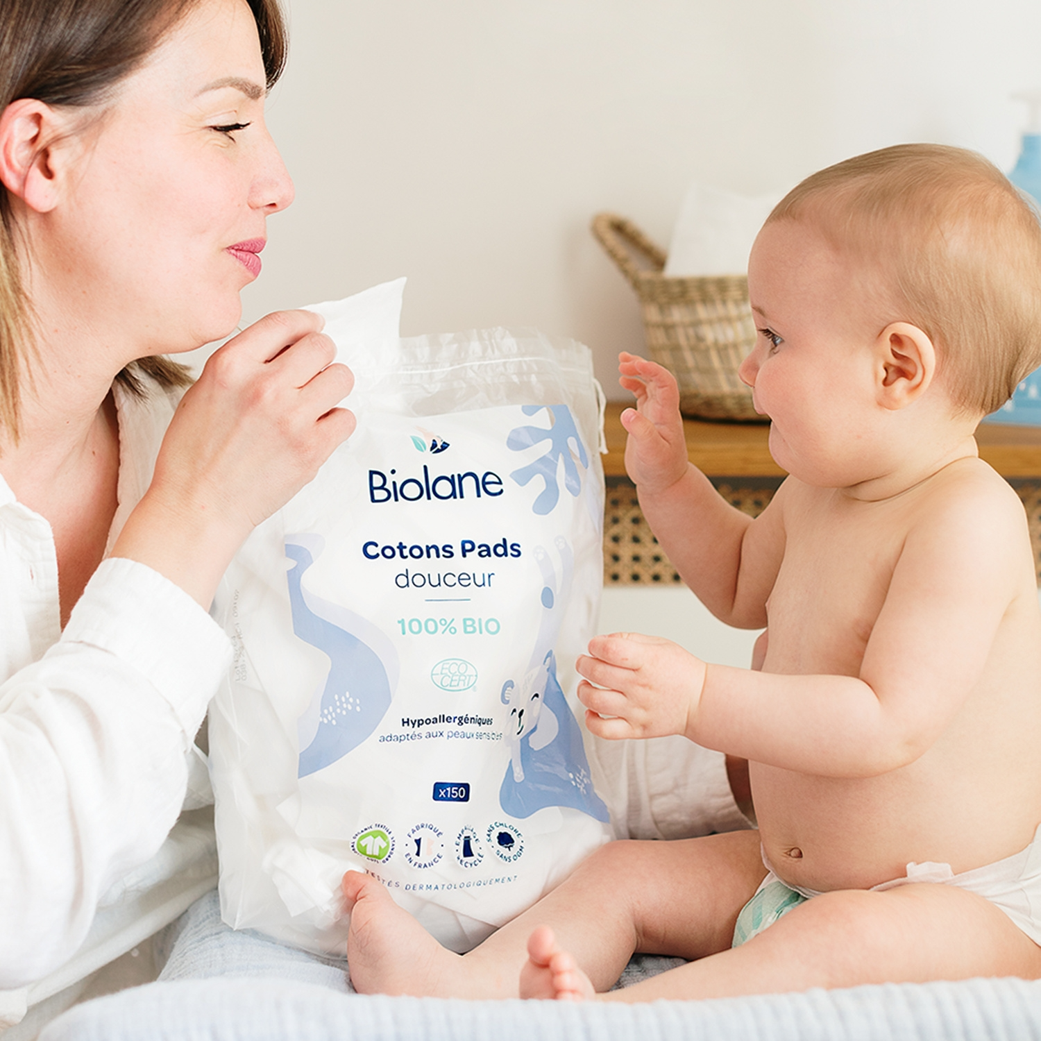 Biolane Disques de coton biologique pour le change et le nettoyage des bébés, peaux sensibles, 150 disques