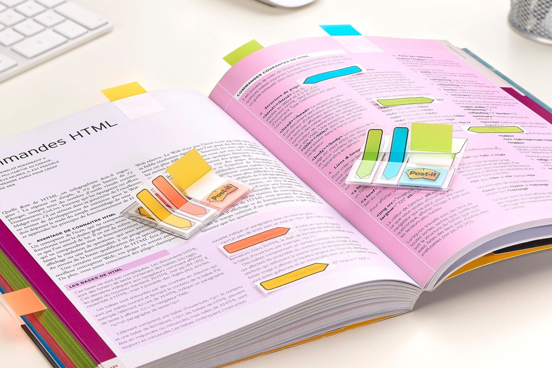 Post-It Onglets d’indexation résistants pour classeur, petit format, bleu, violet, rose et jaune, 15,8 mm x 38,1 mm, 40 onglets/ distributeur, 1 distributeur/boîte