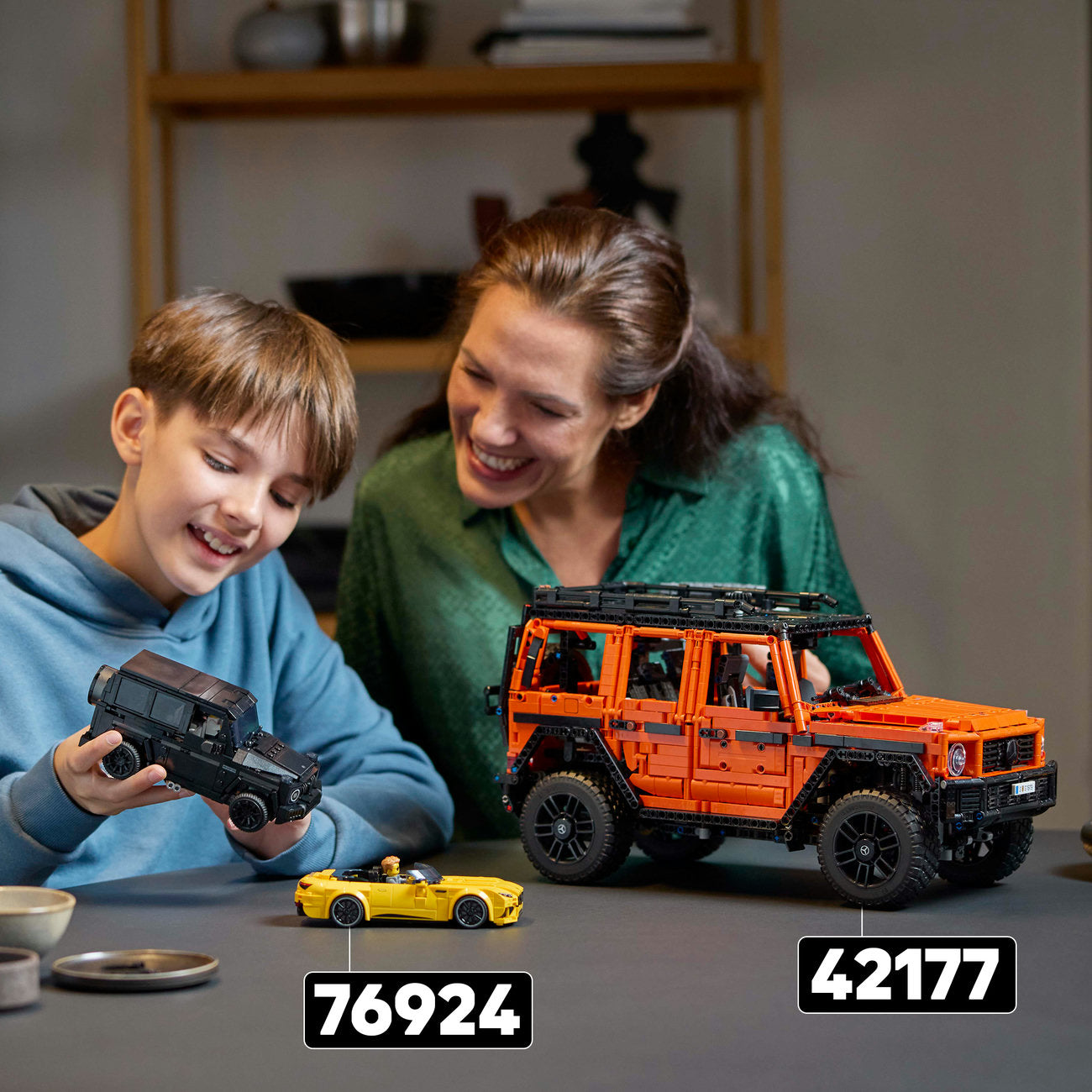 LEGO Technic Mercedes-Benz G 500 PROFESSIONAL Line 42177 Set de Construction (1 875 Pièces)