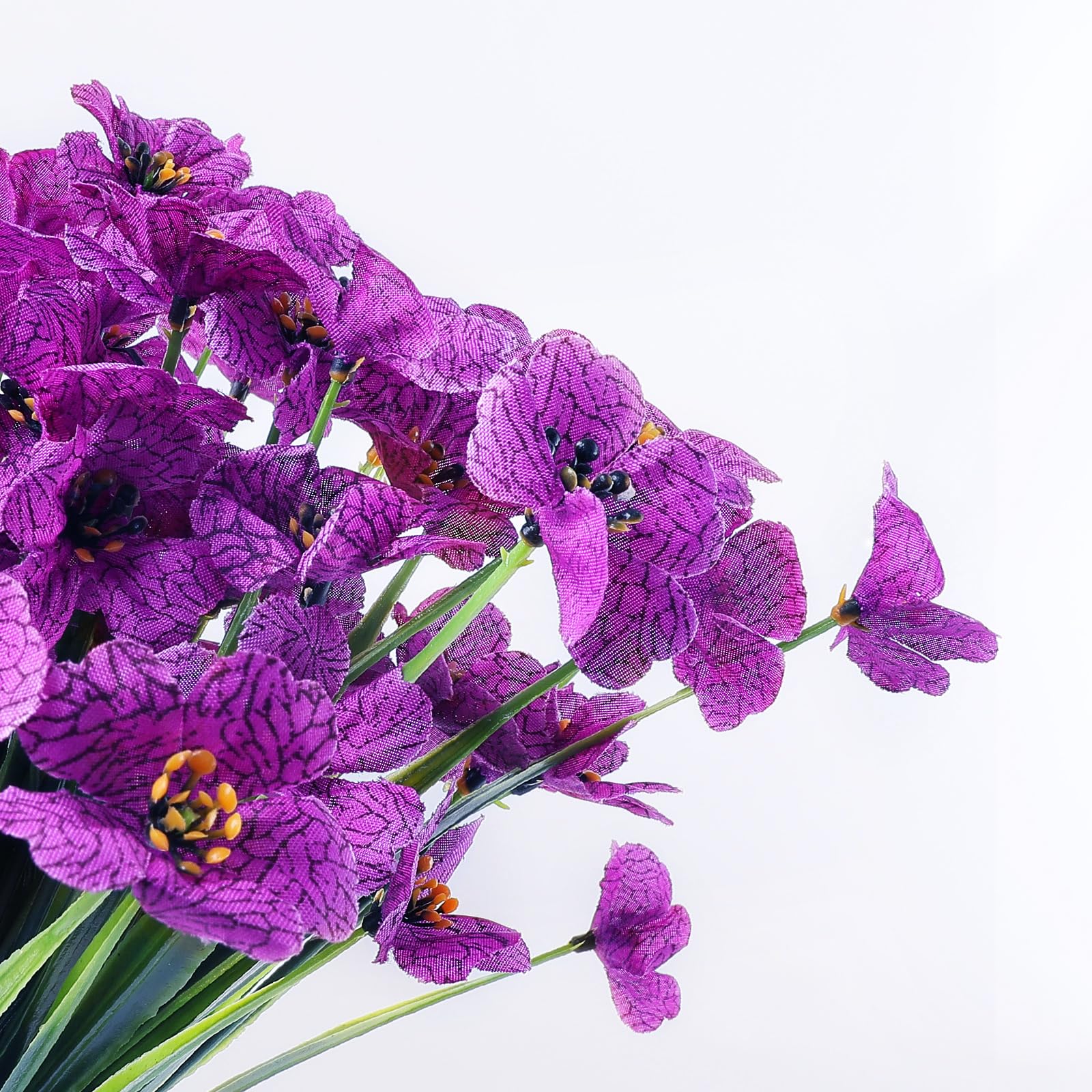 Yuejia Lot de 4 fleurs artificielles 13 po/33 cm pour extérieur, fleurs artificielles en plastique résistantes à la décoloration, plantes artificielles pour décoration