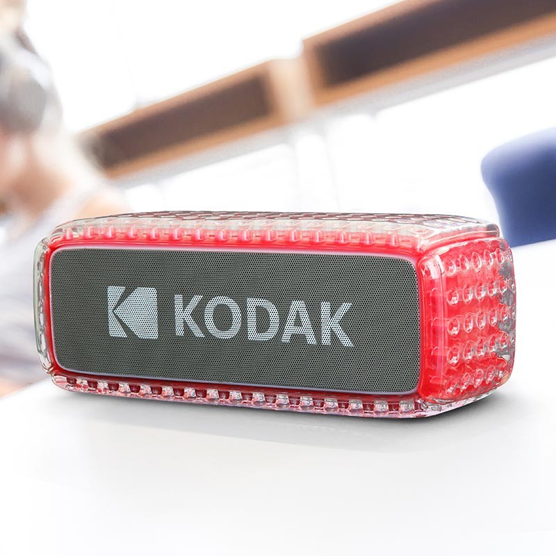 Kodak Enceinte Bluetooth IPX6 - 8 W - Batterie rechargeable 3,7 V/3000 mAh - Rouge