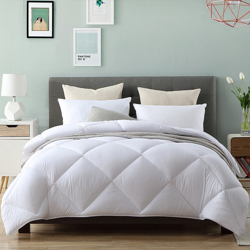 MENDALE Garnissage de Couette - Couette Double Respirante et Douce Toute l'Année pour l'Été, l'Automne et l'Hiver, Non Allergénique et Lavable 140 x 200 cm