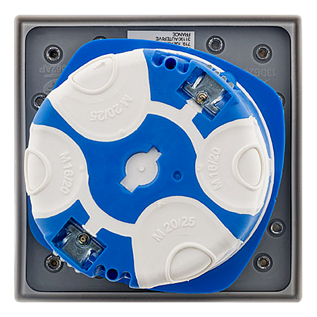 Zenitech Prise de sol 16 A, 2 pôles + terre - Finition en aluminium brossé - Indice IP55 - Monoprise