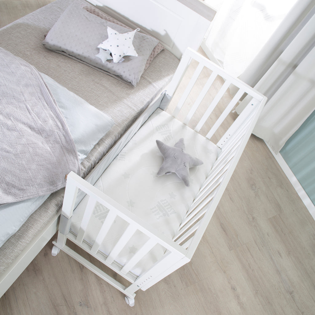 roba 3-en-1 Lit-bébé à coucher avec barrière de sécurité et matelas (Blanc)