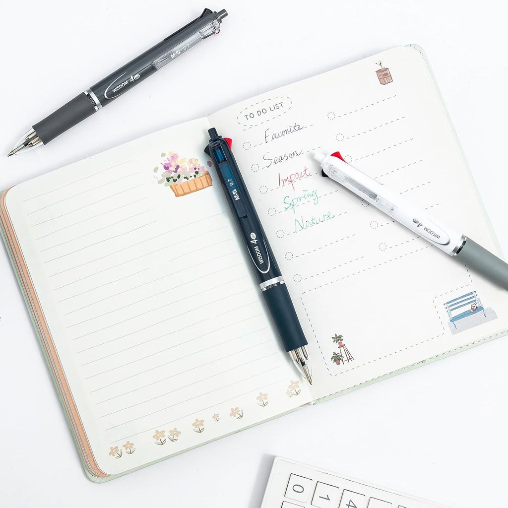 M&G Lot de 3 stylos à bille multicolores rétractables 4 en 1, Pointe fine 0,7 mm, Recharge grande capacité, Zone de préhension antidérapante, Écriture fluide, pour école et bureau