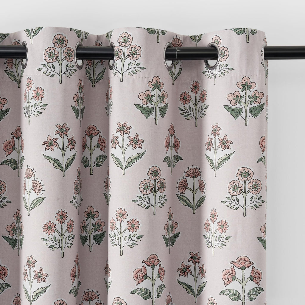 PONY DANCE Rideaux 100 % Occultants 2 Panneaux, Motif Floral Délicat en Rose Clair, Style Bohème Chic Rideaux Isolants Thermiques pour Salon, Chambre, Chambre d'Enfant, L 132 x H 245 cm