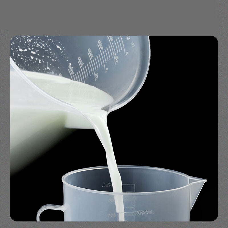 BJ Gobelet Doseur Plastique5000ml