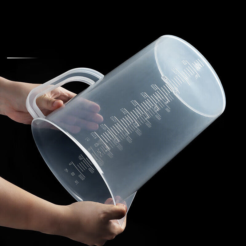 BJ Gobelet Doseur Plastique5000ml