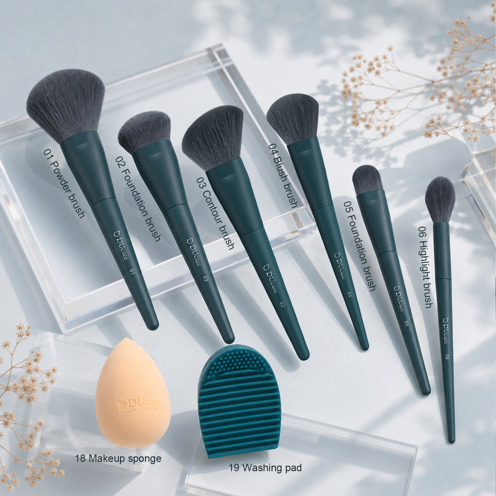 DUcare Coffret Cadeau 17 Pièces Pinceaux de Maquillage Vert Foncé