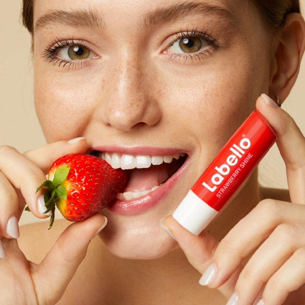 Labello Lèvres Stick Baume à Lèvres Fruity Shine Strawberry