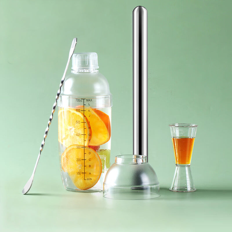 BJ Kit de shaker 700 ml - 4 pièces (couvercle anti-éclaboussures + cuillère de bar + gobelet doseur + pilon à glace de 30 cm)