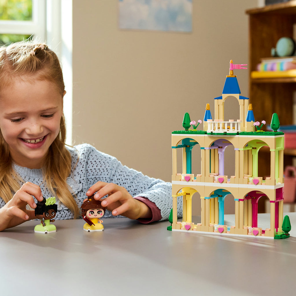 LEGO Disney Princess 43291 Mini Belle & Tiana avec Set de Construction du Château
