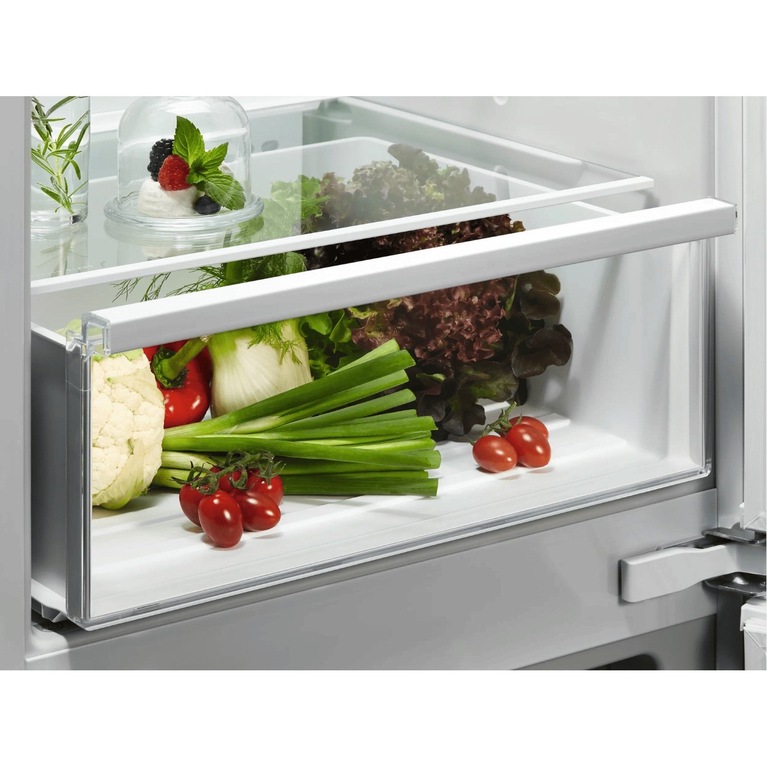 AEG NSC6M18FES Réfrigérateur-congélateur combiné encastrable - 249 L - TwinTech No Frost - Blanc - Classe E