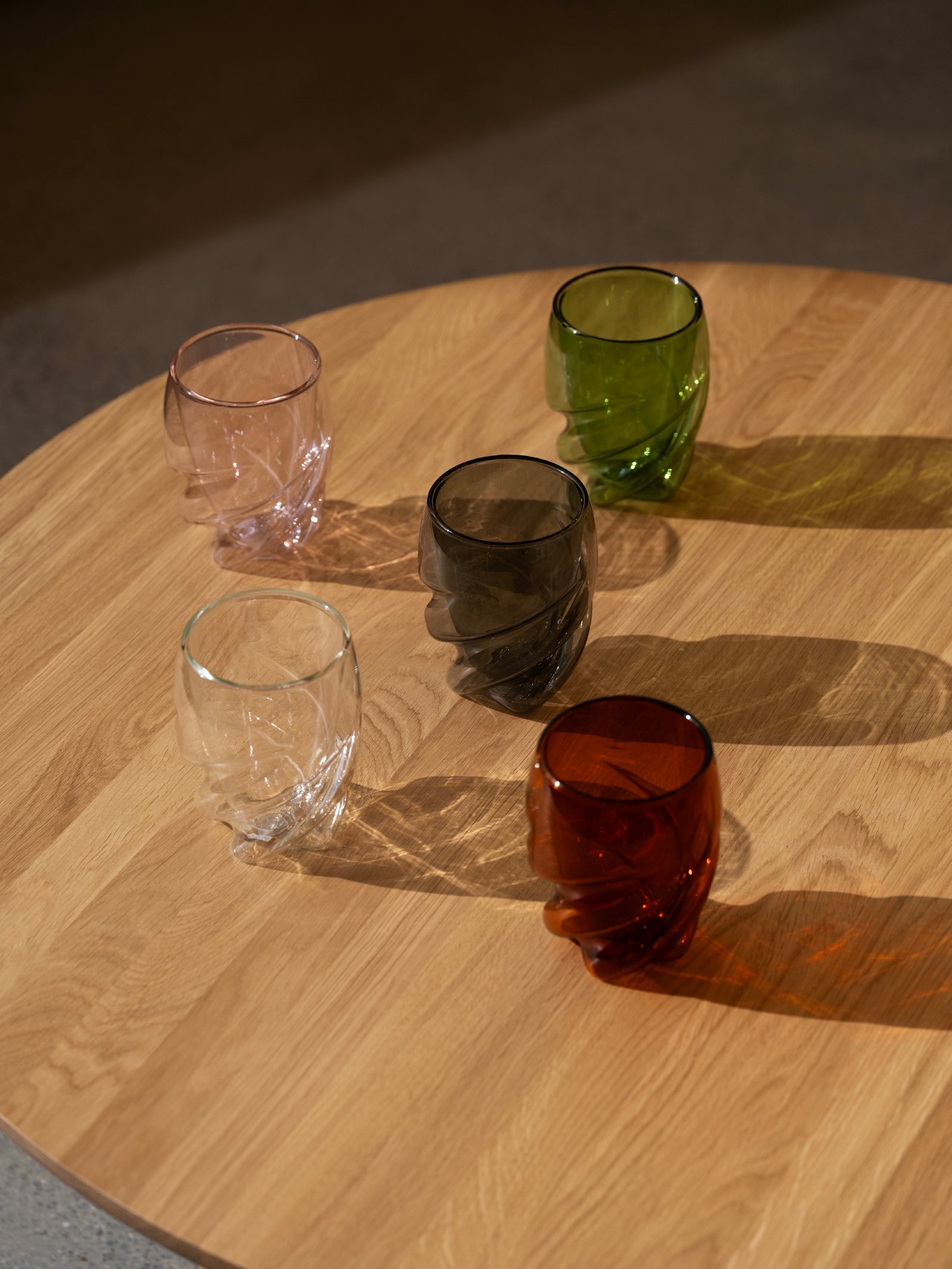 BODUM PAVINA PARIS Set de 6 verres à double paroi 270 ml - Rouge transparent