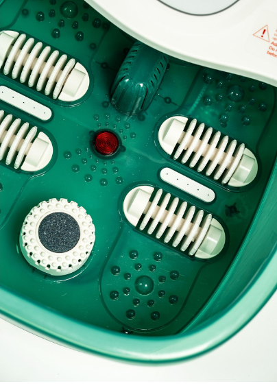 Zen Nile Bain de pieds 4 thérapies avec bain moussant, 4 rouleaux de shiatsu avec points d'acupression, vibration, infrarouge, pierre ponce amovible et chauffage rapide de l'eau