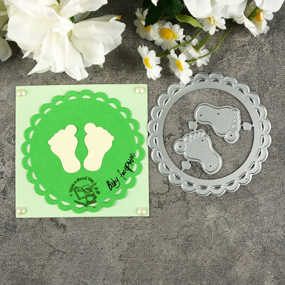 Pieds de bébé découpes pour la création de cartes, dies de découpe en métal dies de papier en relief pour le scrapbooking fournitures de création de cartes et d'album DIY