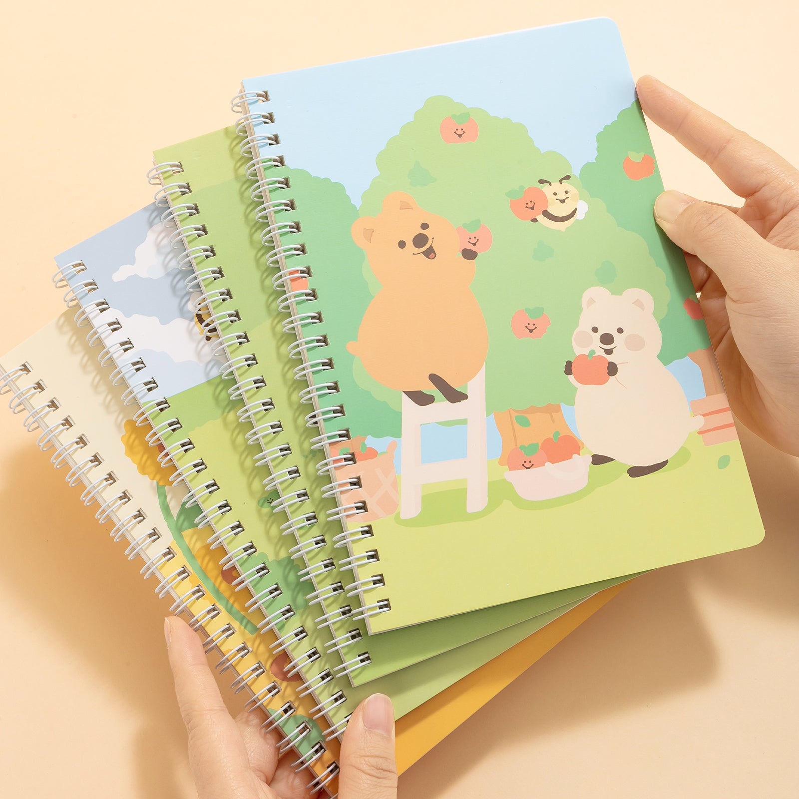 M&G KiKi QUOKKA Lot de 4 carnets à spirale A5, 60 feuilles / 120 pages, papier ligné