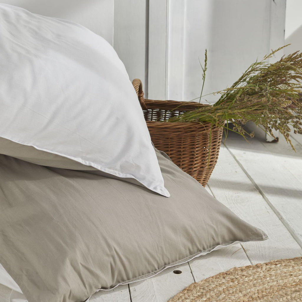 TODAY Parure de lit 2 personnes en coton Charme, 57 fils, Coloris Dune/Craie