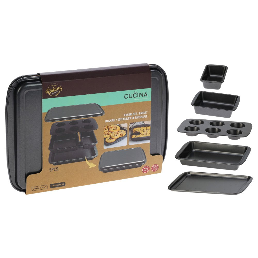 Set de 5 moules pour pâtisserie en acier gris