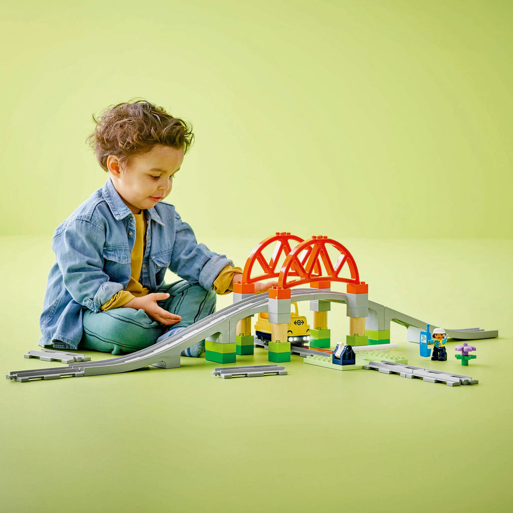 LEGO DUPLO Town Set d'extension pont de train et voies
