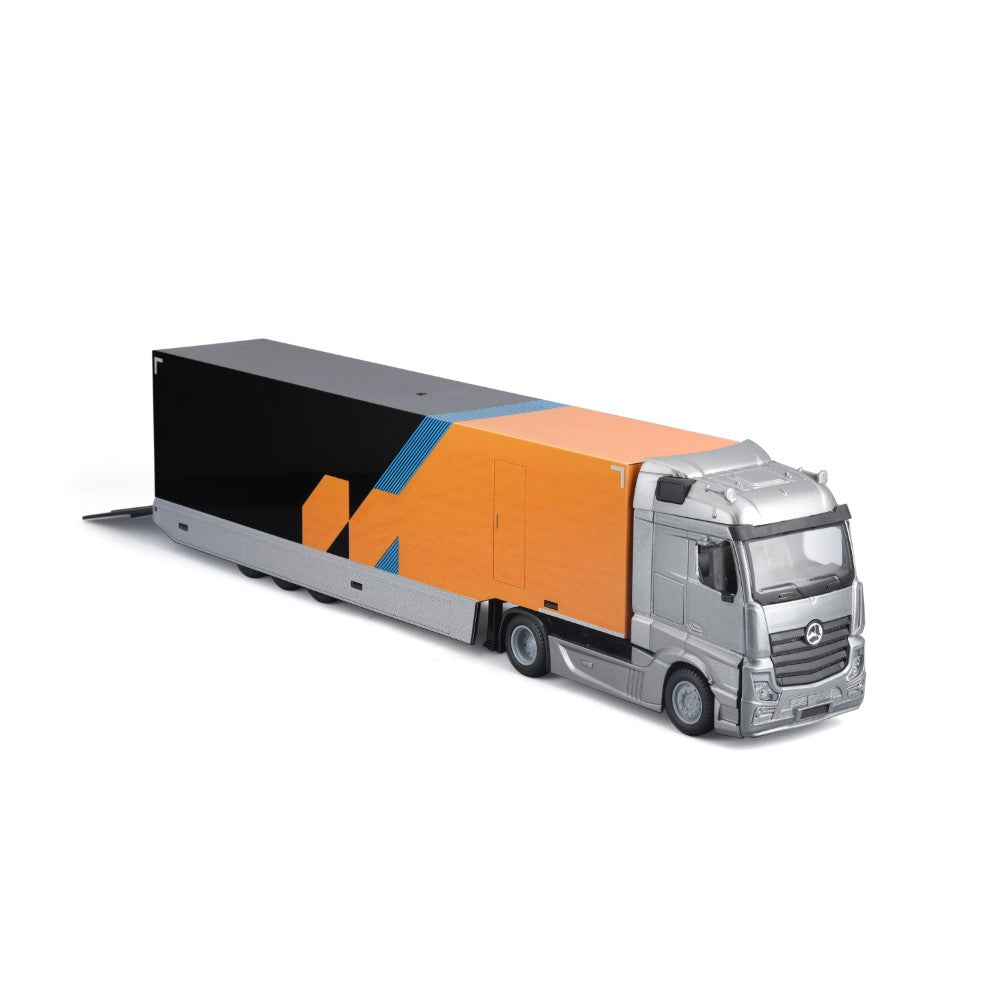 Bburago Camion de Transport de l'Équipe McLaren Racing Team Échelle 1/43 avec Voiture de Formule 1 MCL38 Pack