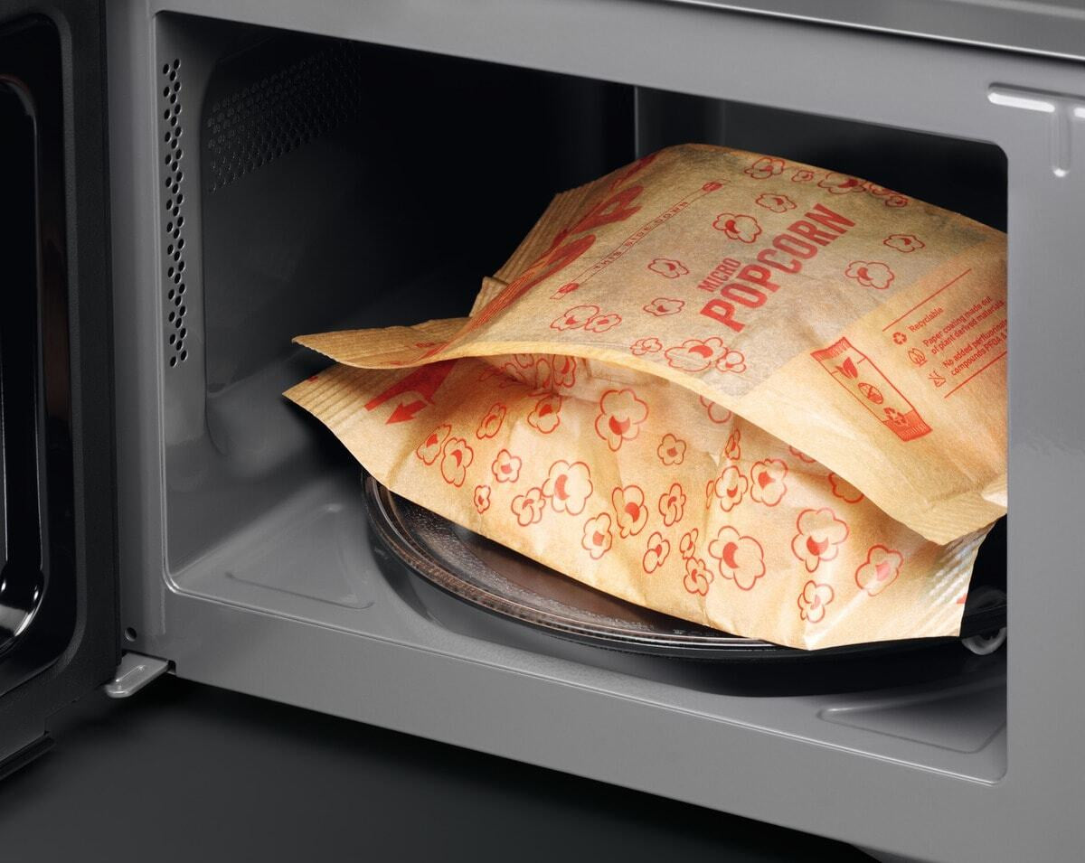 ELECTROLUX EMZ421MMTI Four micro-ondes grill pose libre - 21 L - 800 W - Titane