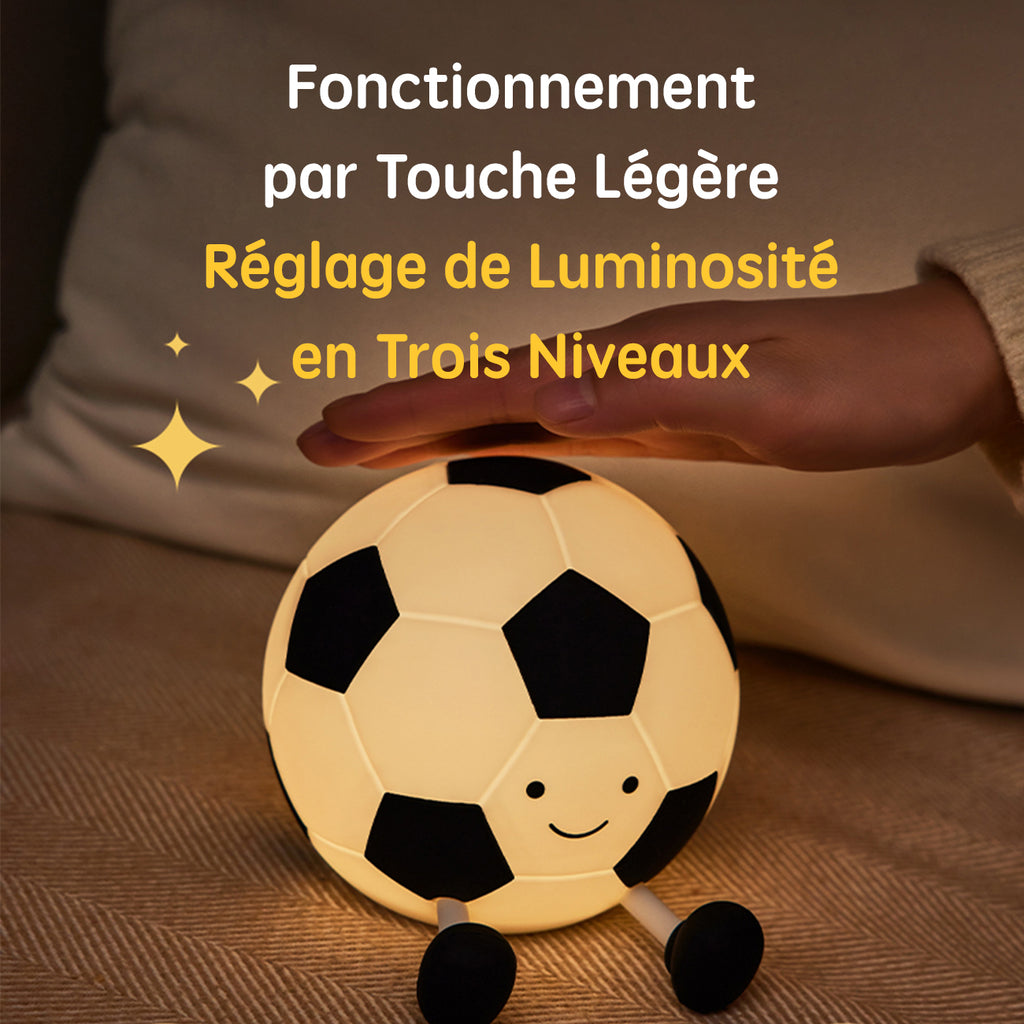 VIVREAL Veilleuse LED ballon de football A032, Rechargeable, Intensité réglable sur 3 niveaux, Charge Type-C, Silicone souple, ABS et PP