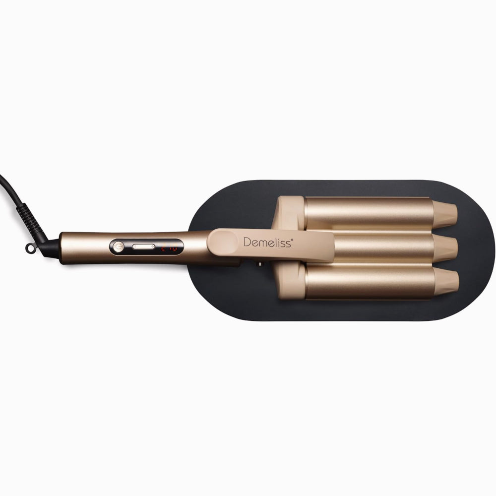 Demeliss WAVES Fer à Onduler Effet Ondulé Professionnel - Revêtement Céramique Tourmaline - 10 Températures Réglables - Tous Types de Cheveux - Avec Tapis Thermorésistant - Pochette de Transport