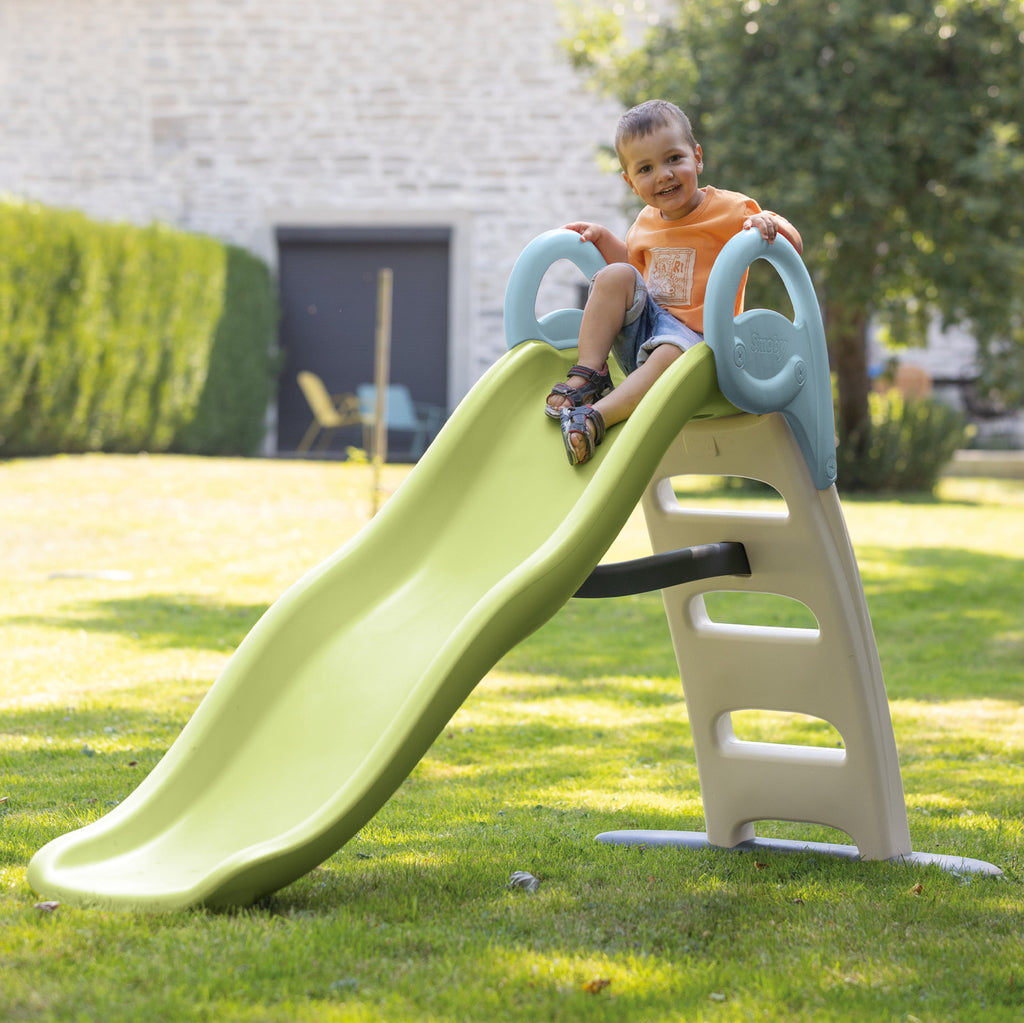 Smoby Life - Glissade amusante - Glissade de 2 m - Échelle avec garde-corps, marches antidérapantes - Résistante aux UV - Matériau recyclé - Dès 2 ans - Fabriqué en France