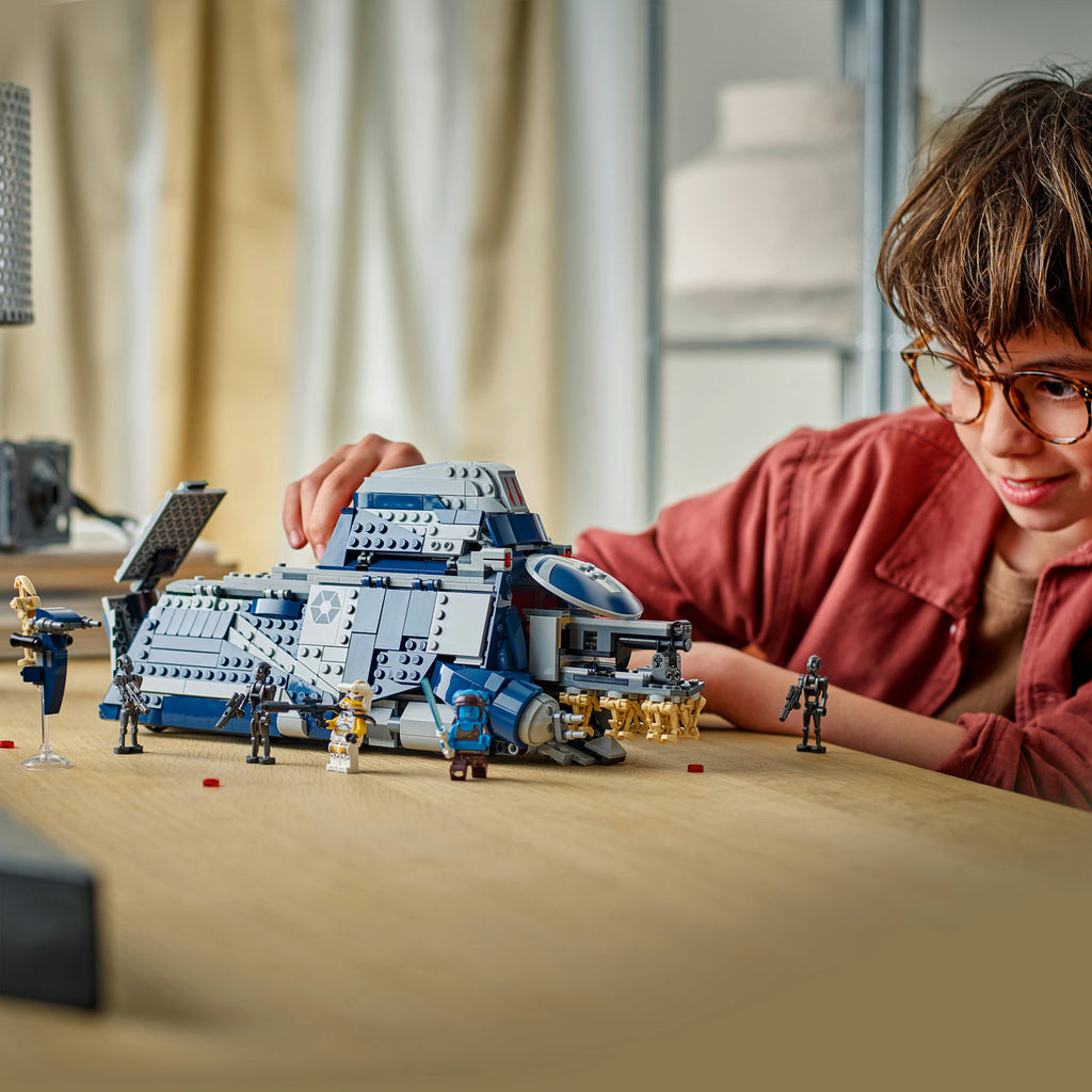 LEGO Star Wars™ 75435 Le MTT™ des séparatistes de la bataille de Felucia