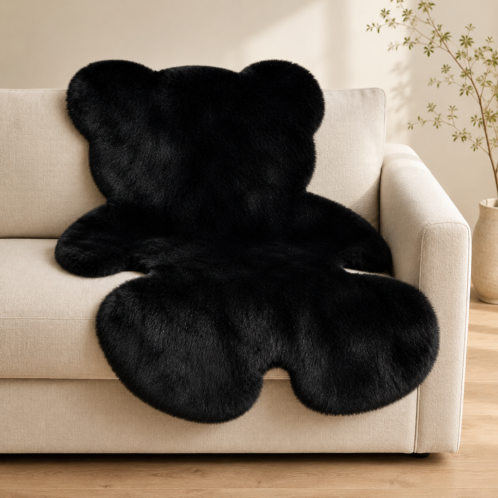 Tapis Ourson en Fausse Fourrure de Lapin Peluche Doux, 70x90 cm Tapis Shag Antidérapant, Tapis d'Appoint Mignon Noir pour Chambre d'Enfant, Chambre Bébé, Décoration de Chambre