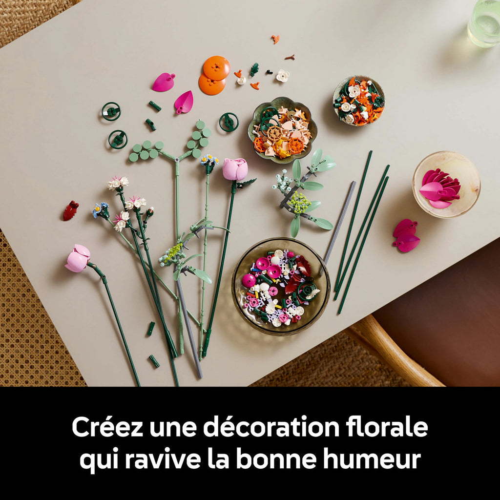 LEGO Botanicals 10342 Le joli bouquet de fleurs roses