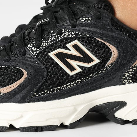 New Balance 530 Noir/Taupe WMNS